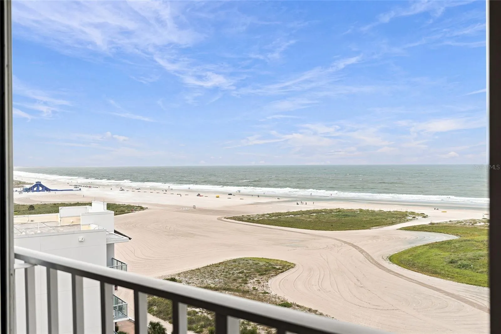 11000 GULF BLVD #1002 #1002