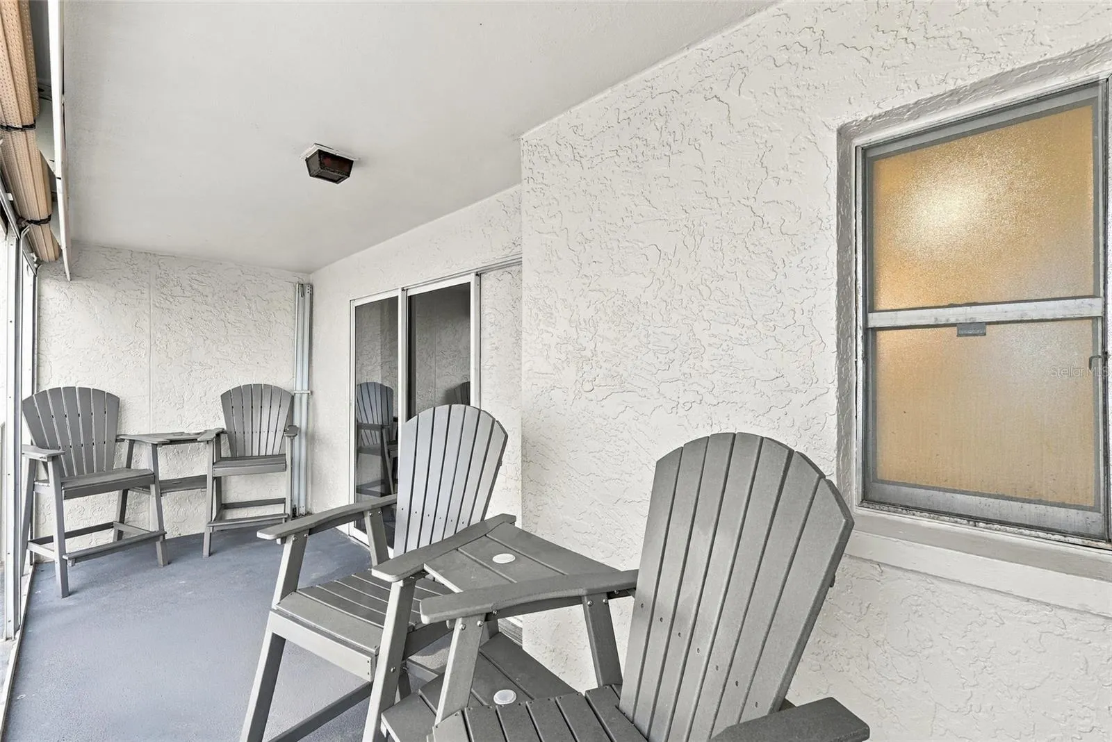 11000 GULF BLVD #1002 #1002