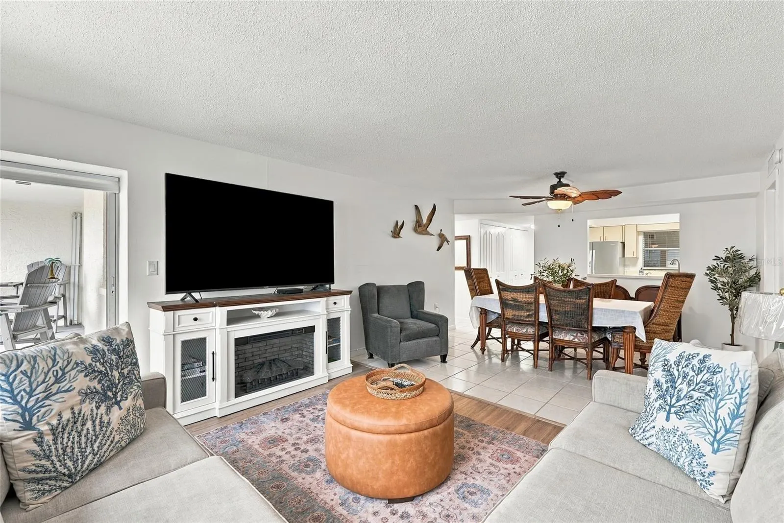 11000 GULF BLVD #1002 #1002