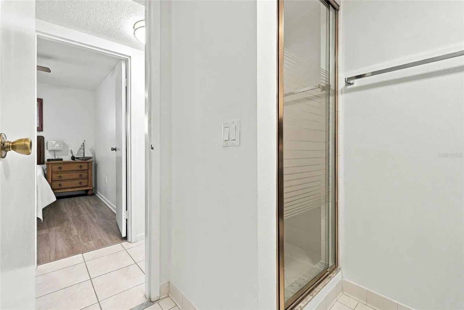 11000 GULF BLVD #1002 #1002