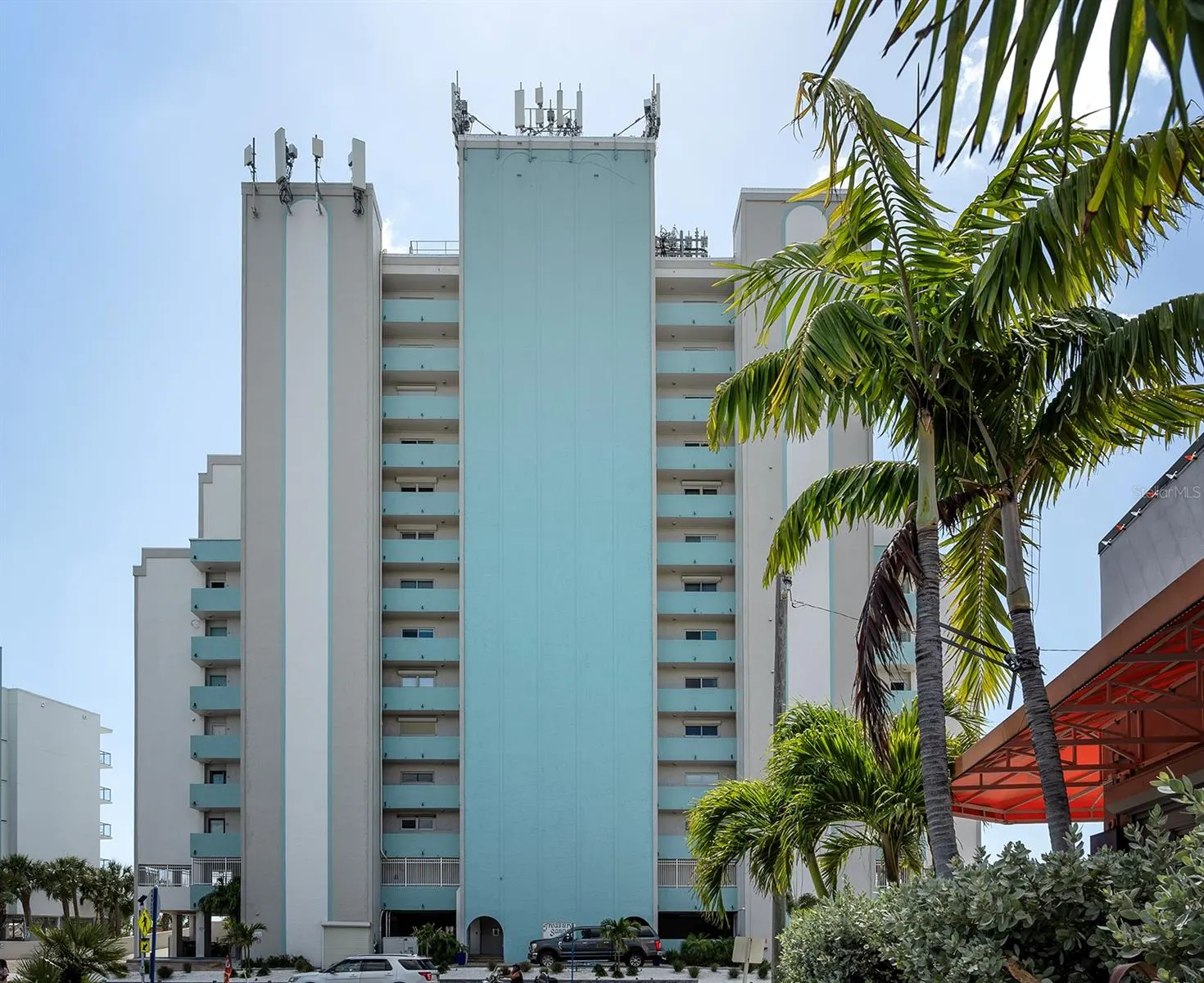 11000 GULF BLVD #1002 #1002