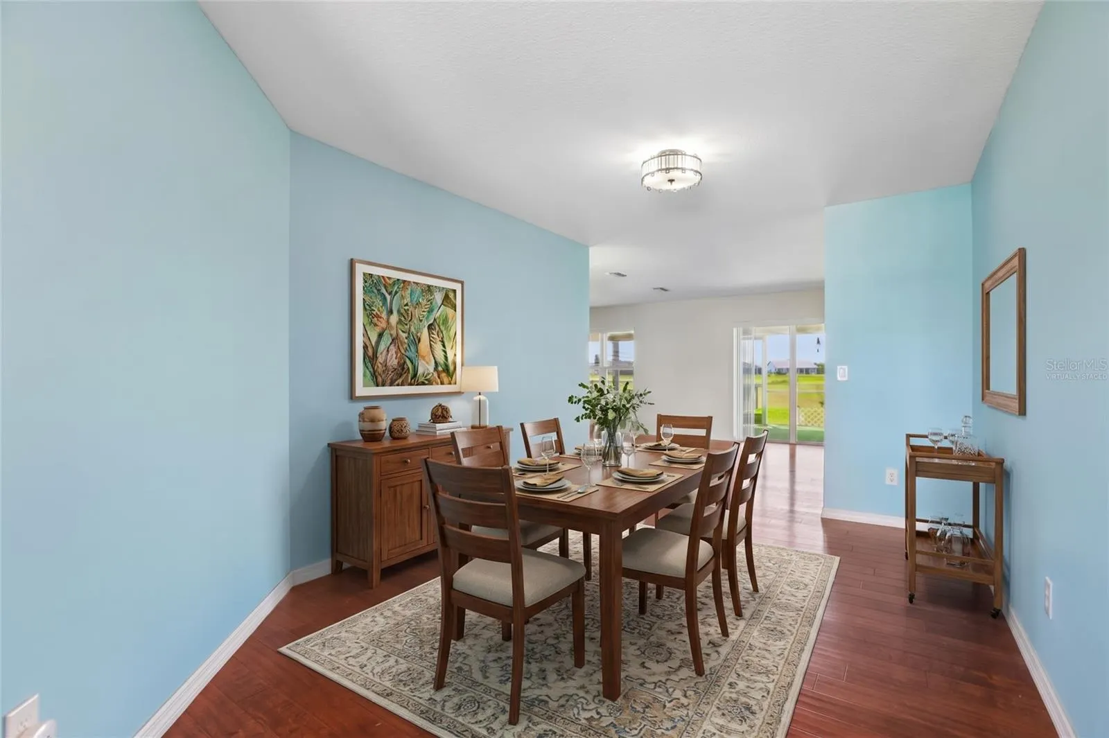 1806 PINEAPPLE PALM CT