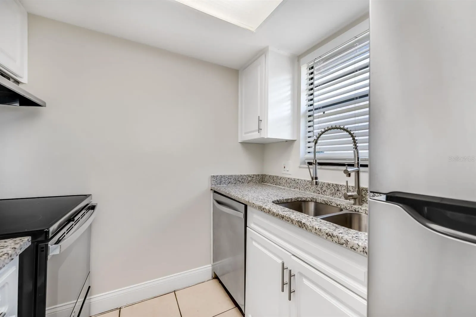 6119 MEMORIAL HWY #3 #3