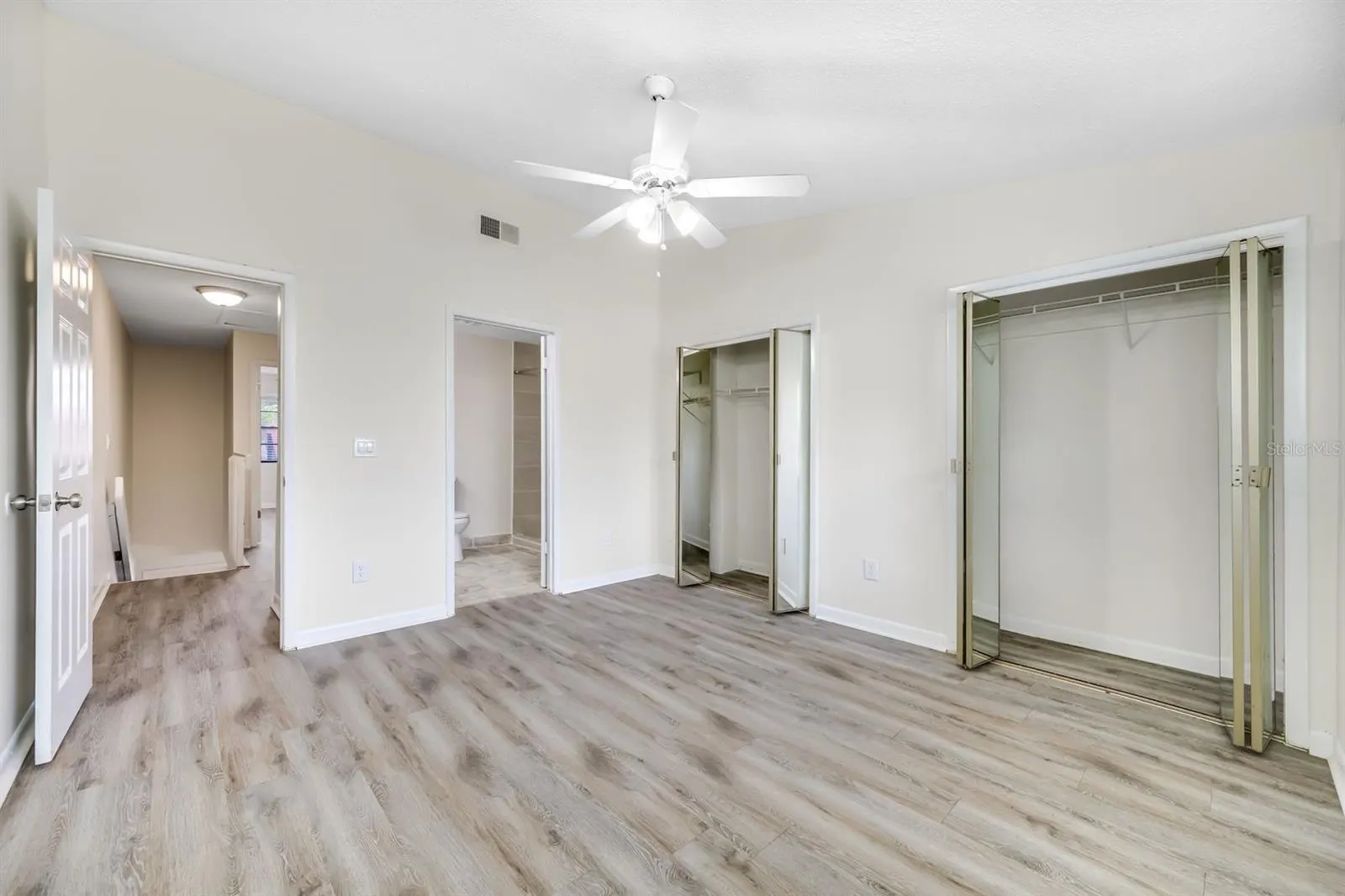 6119 MEMORIAL HWY #3 #3