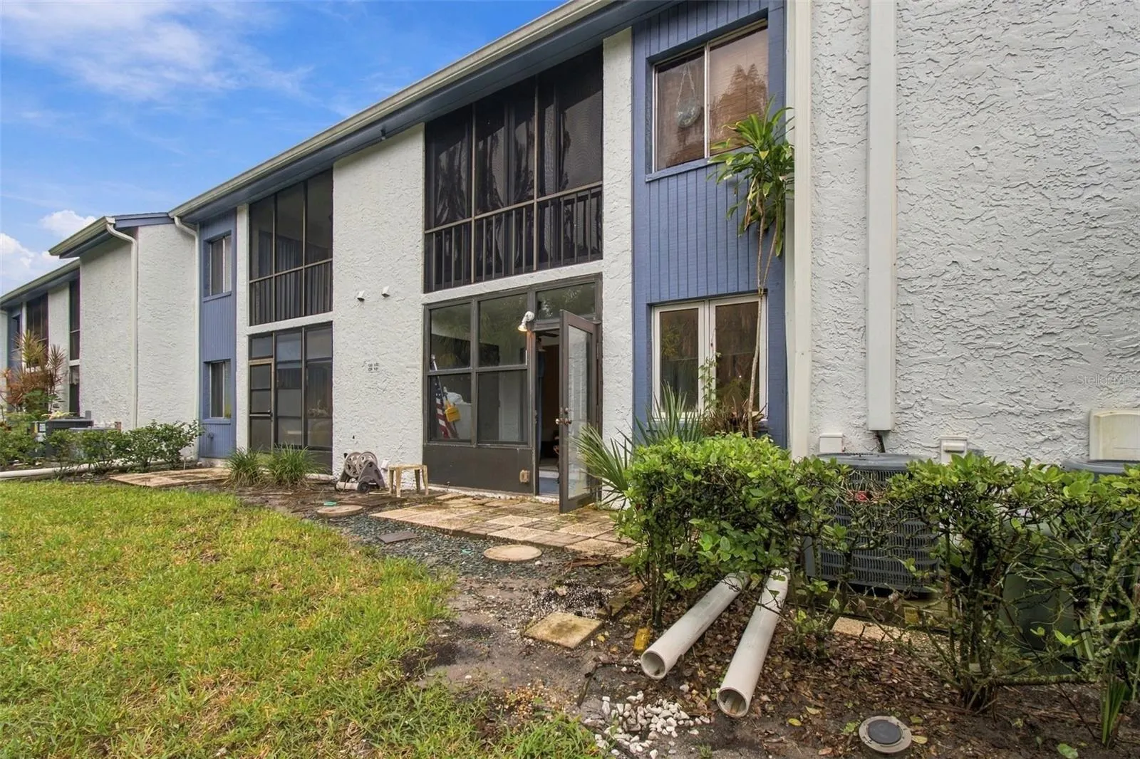 131 CYPRESS LN #131 #131