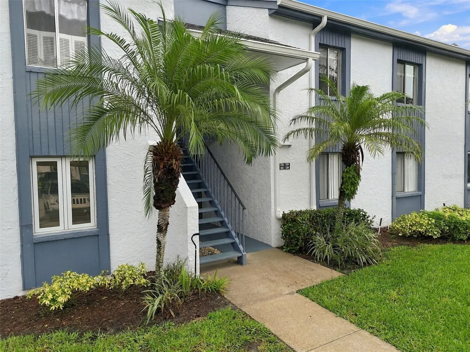131 CYPRESS LN #131 #131