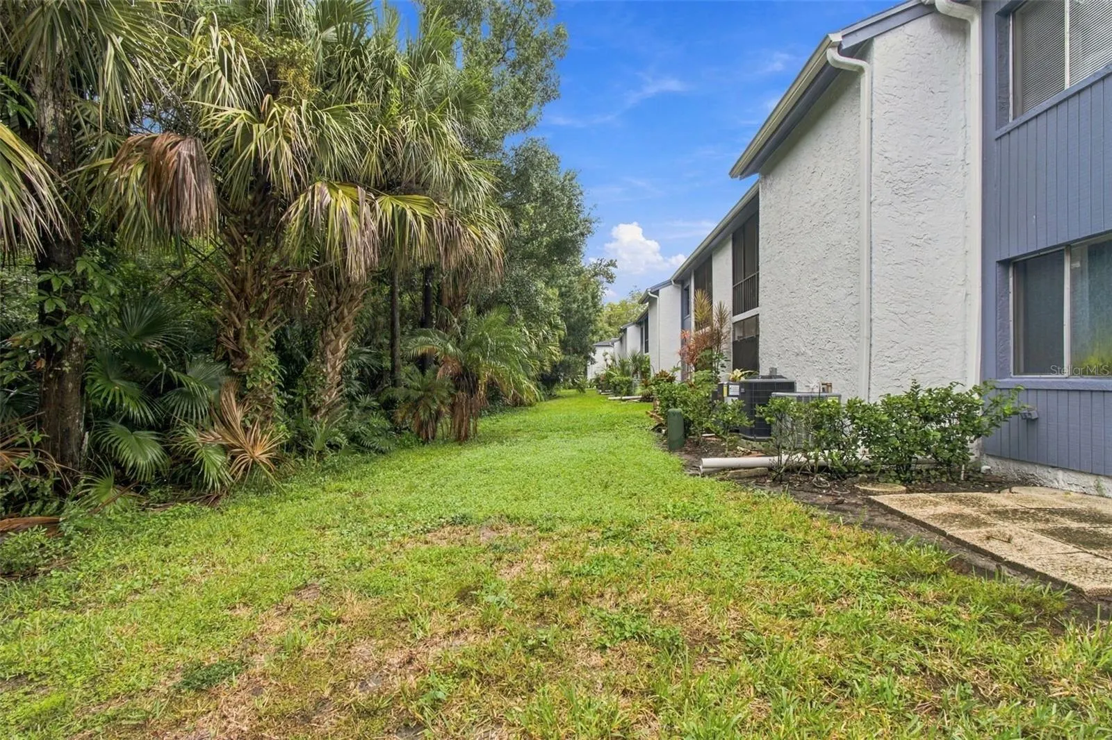 131 CYPRESS LN #131 #131