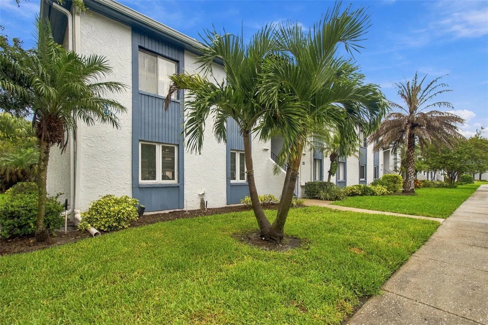 131 CYPRESS LN #131 #131
