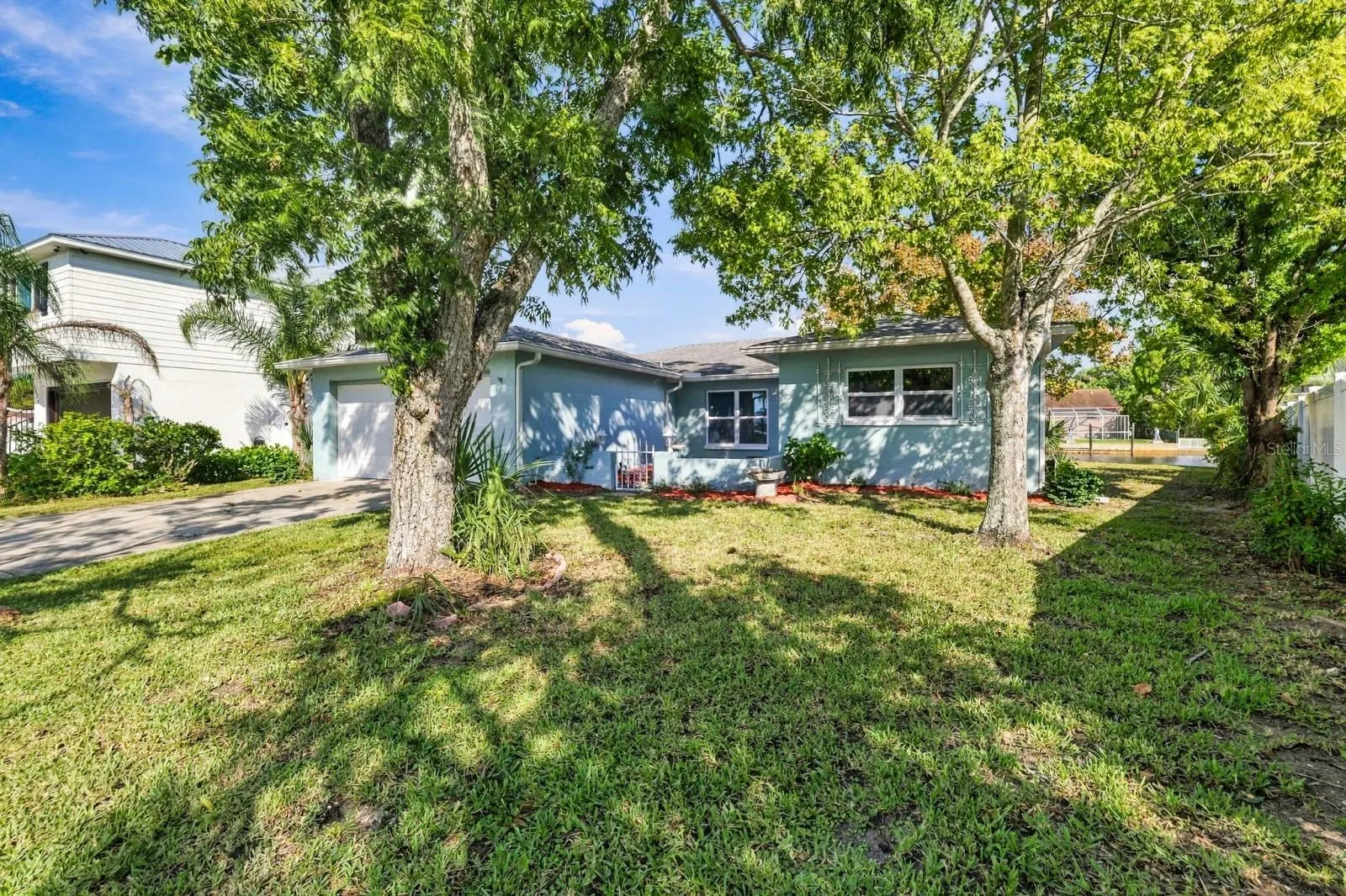 4516 GULFSTREAM DR