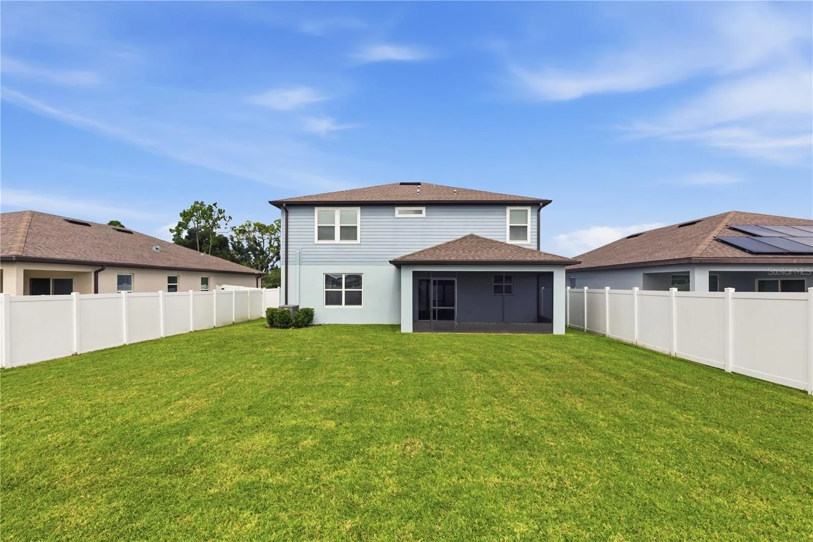 1001 SWAYING SAWGRASS AVE