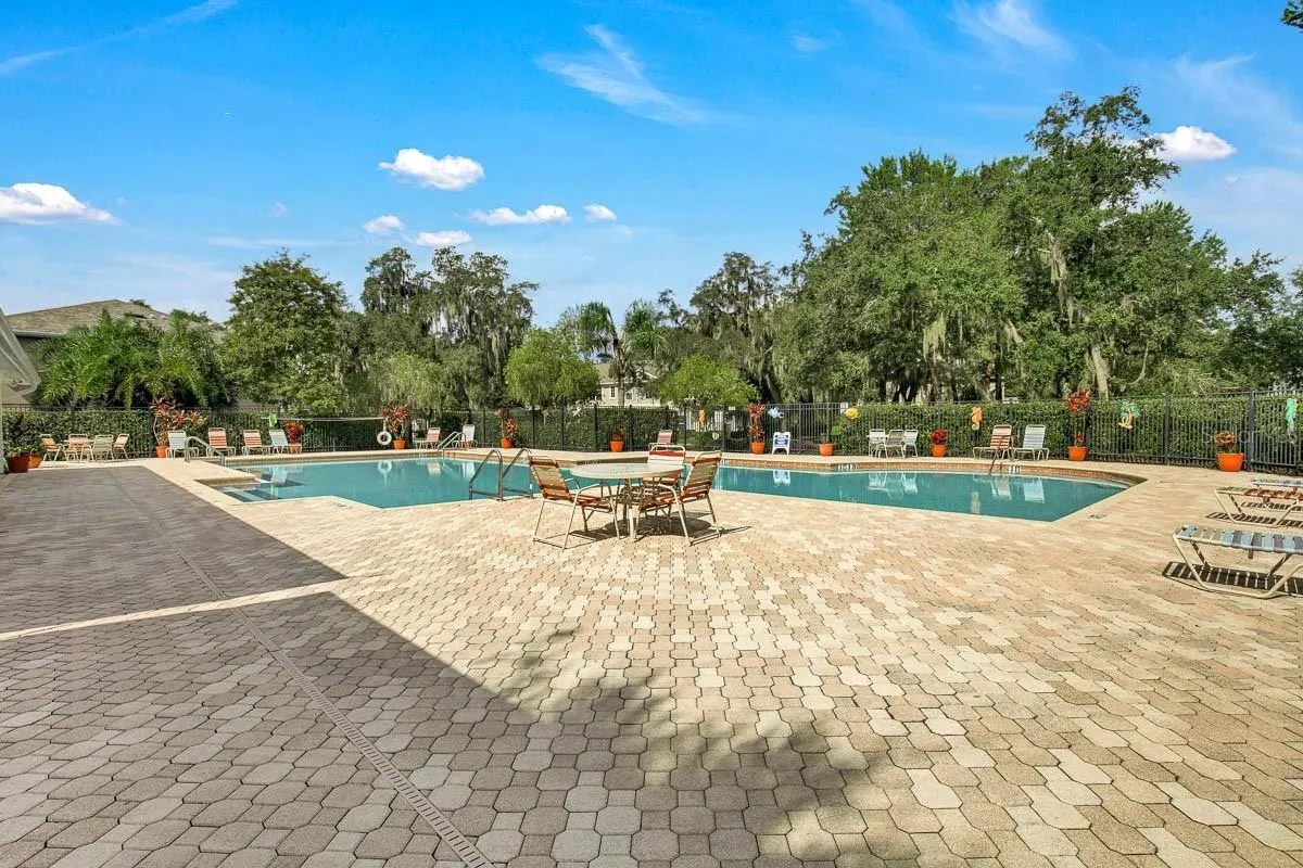 5819 FISHHAWK RIDGE DR