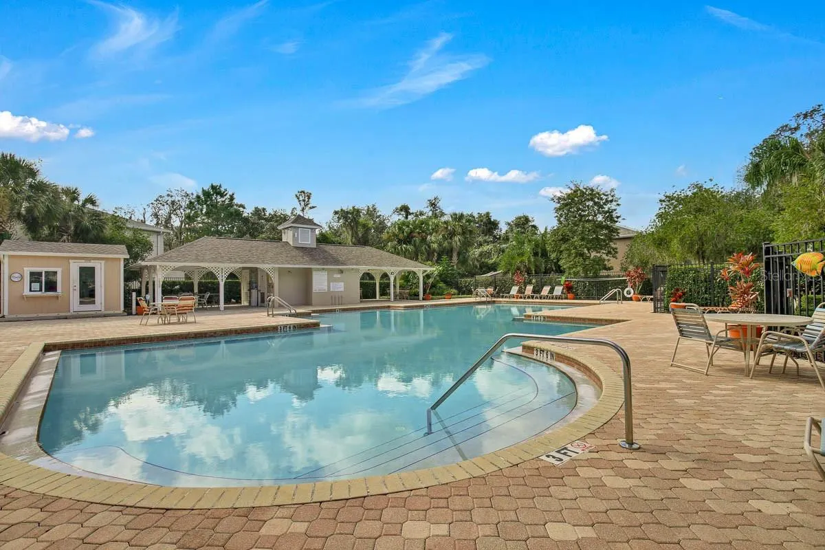 5819 FISHHAWK RIDGE DR