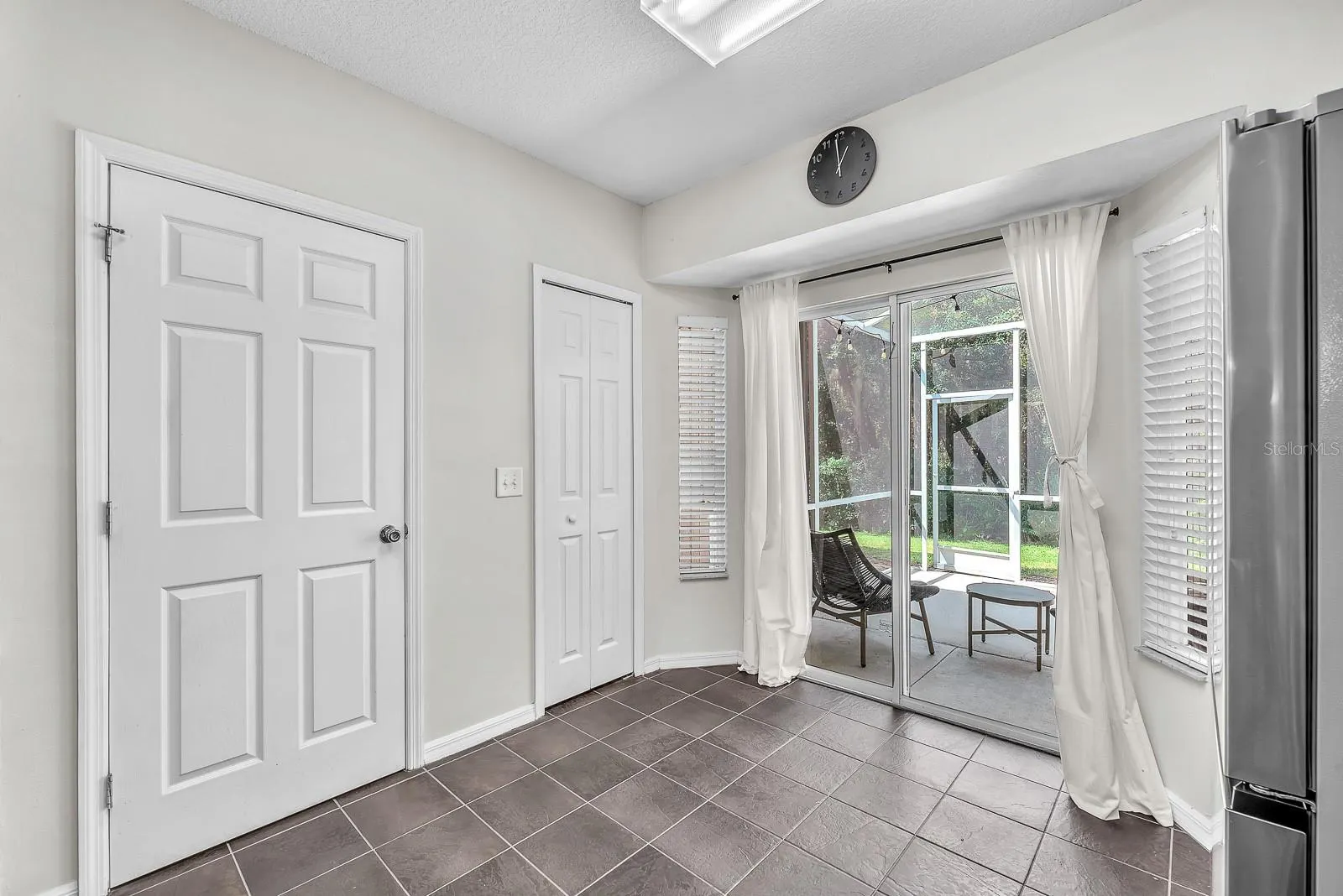 5819 FISHHAWK RIDGE DR