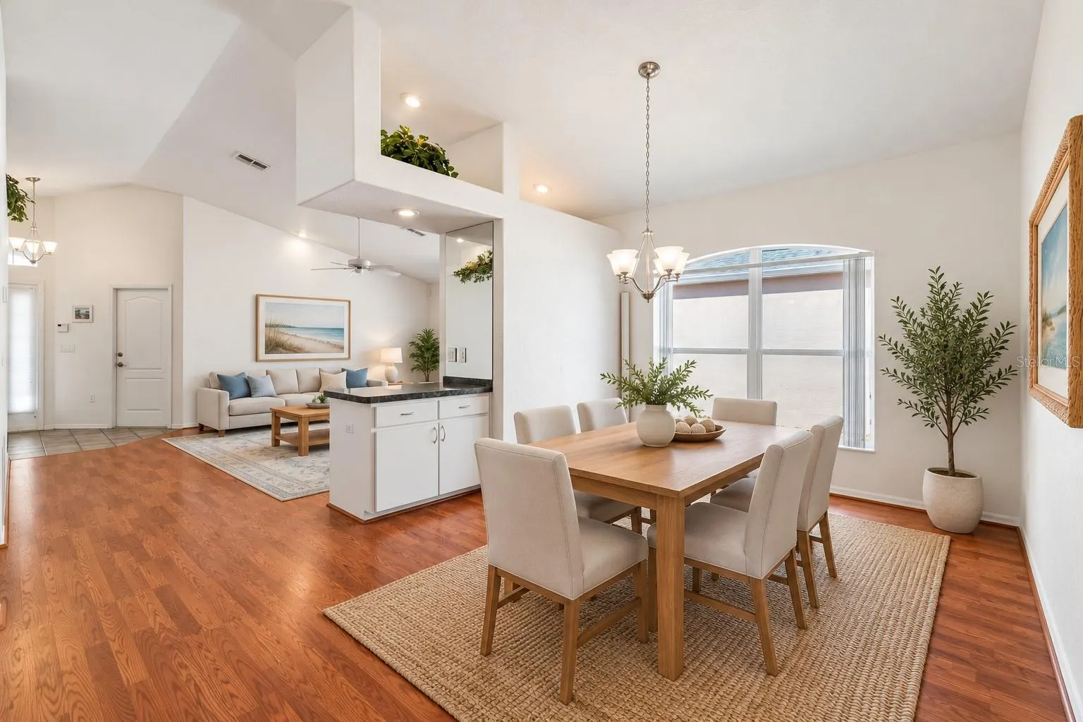 284 ROYAL PALM WAY