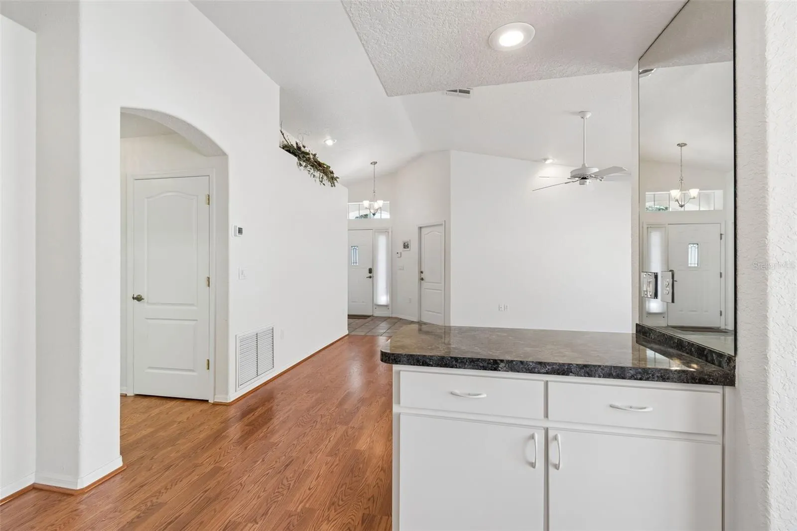 284 ROYAL PALM WAY