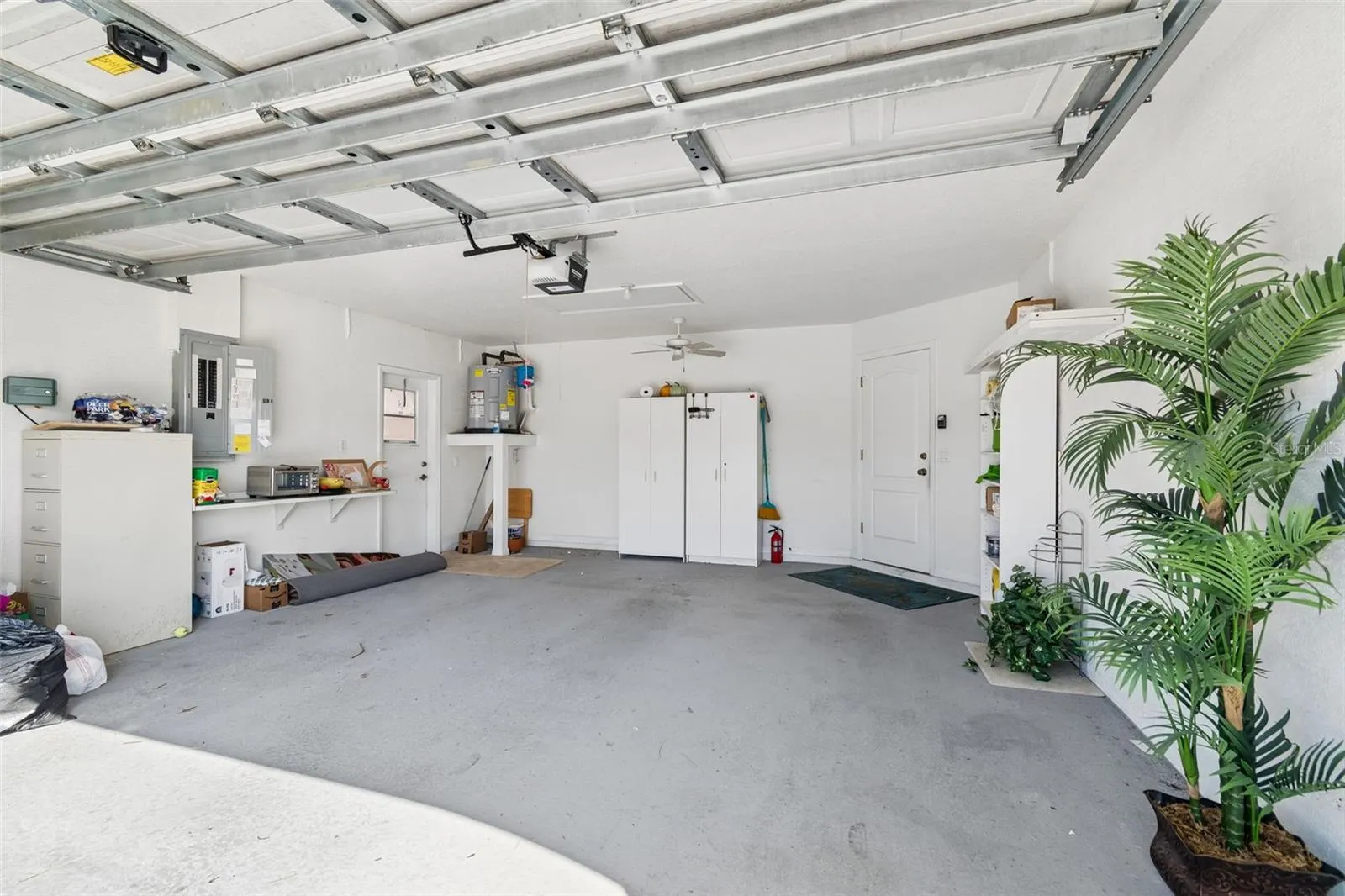 284 ROYAL PALM WAY