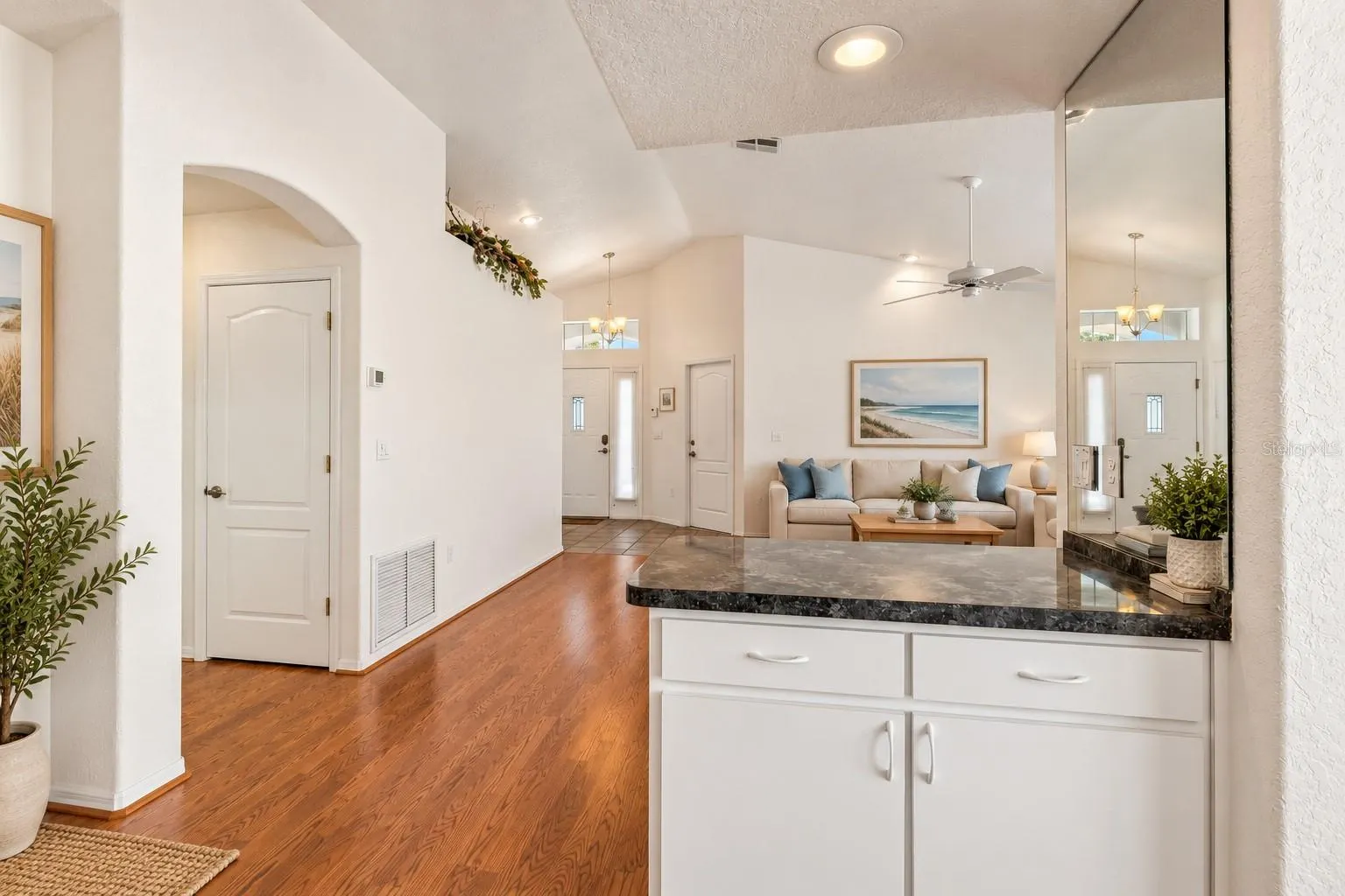284 ROYAL PALM WAY