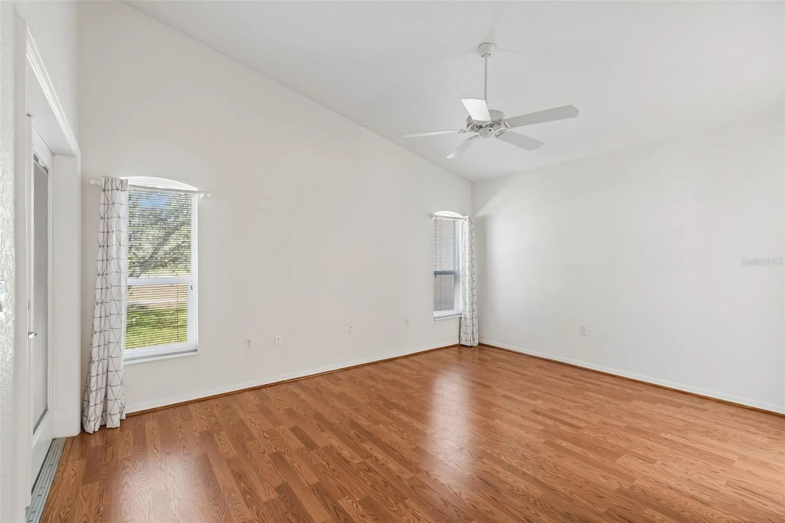284 ROYAL PALM WAY