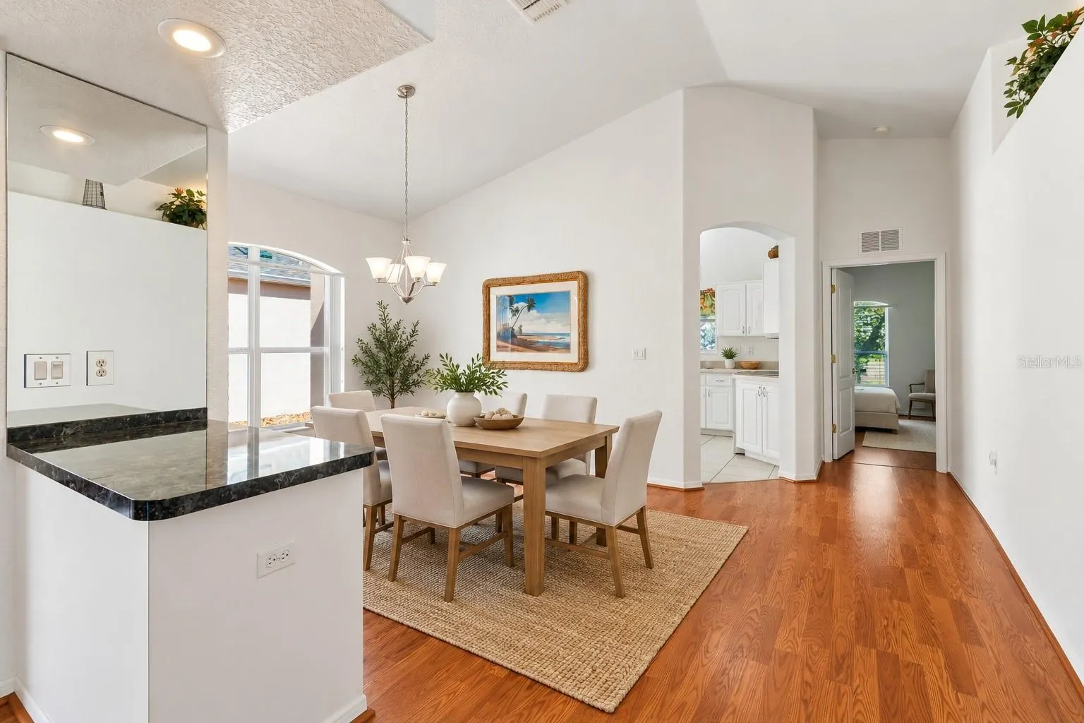 284 ROYAL PALM WAY