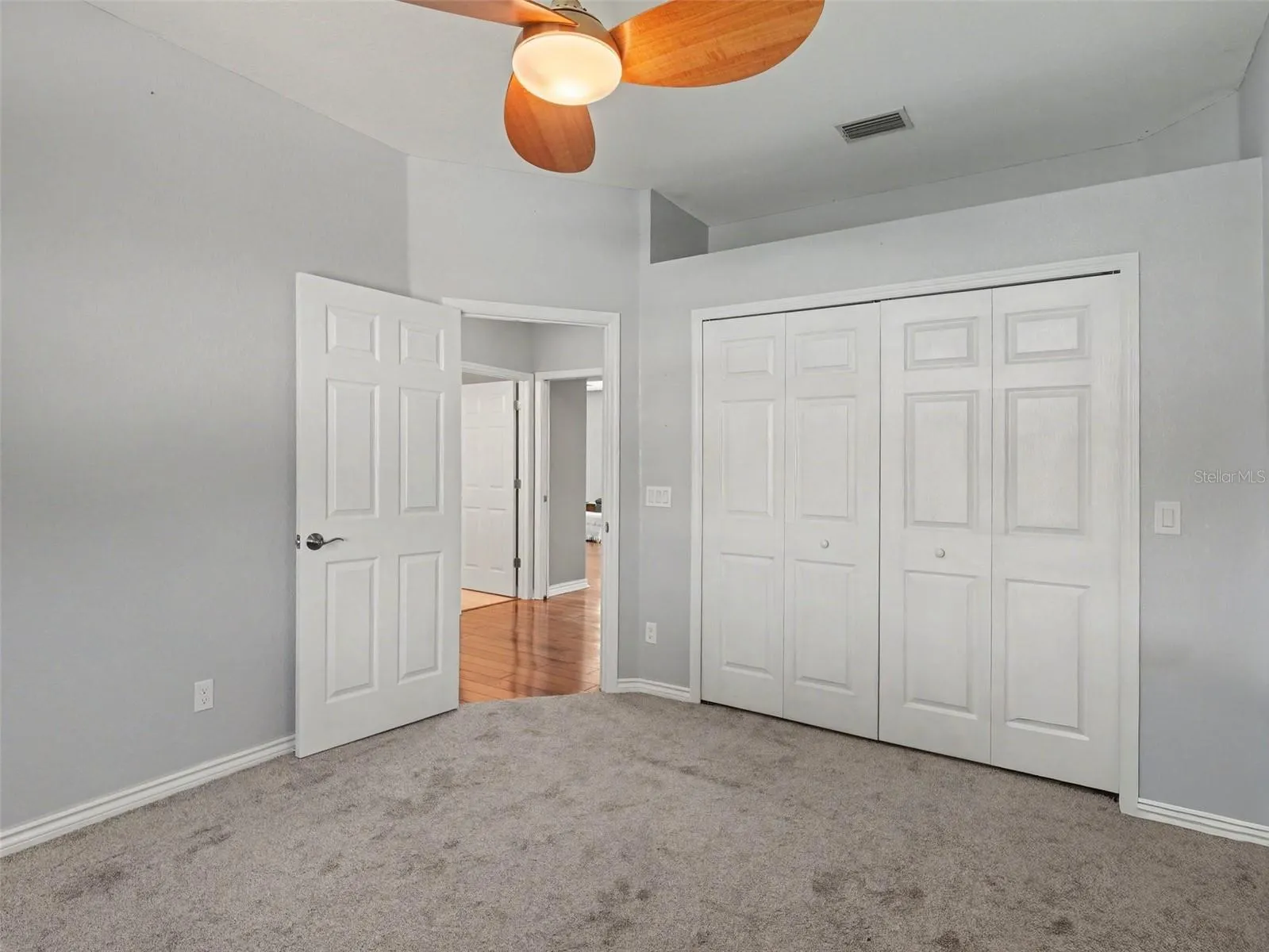 1380 WASHINGTON DR