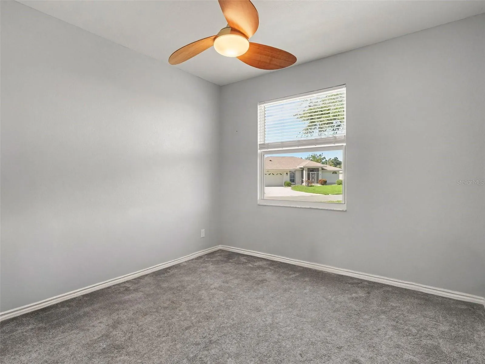 1380 WASHINGTON DR
