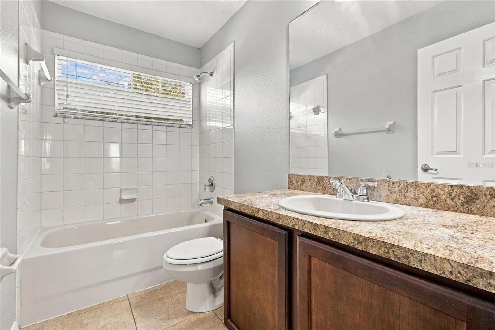 525 POWDER VIEW DR