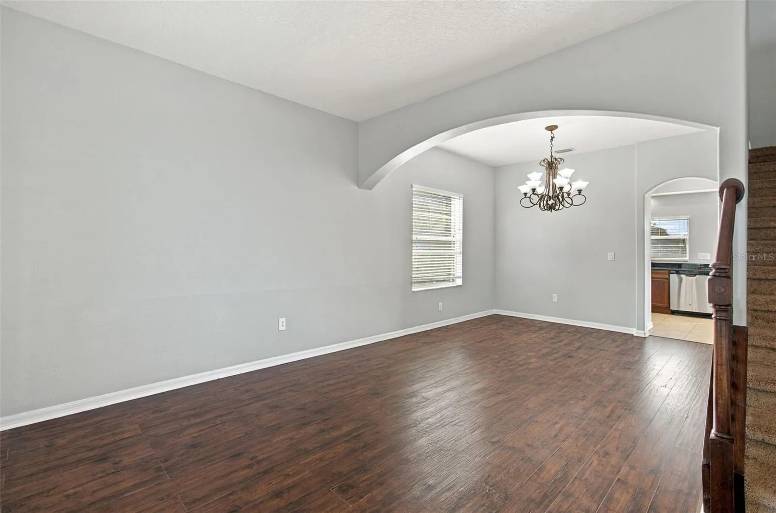 525 POWDER VIEW DR