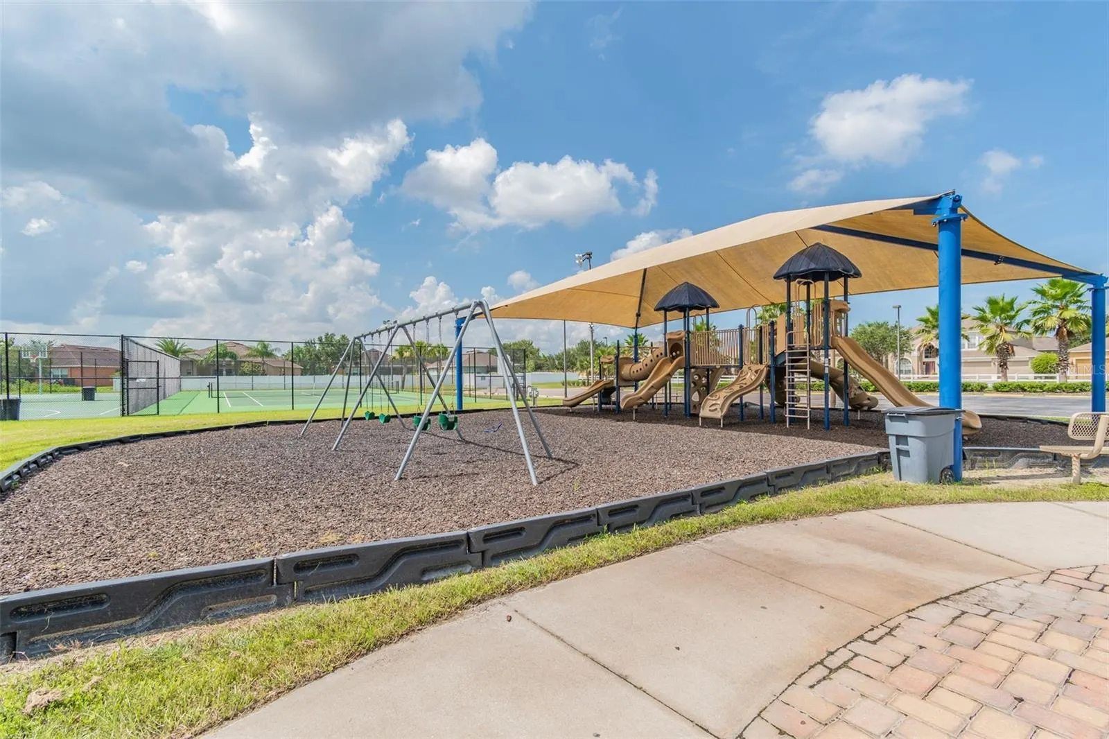 525 POWDER VIEW DR