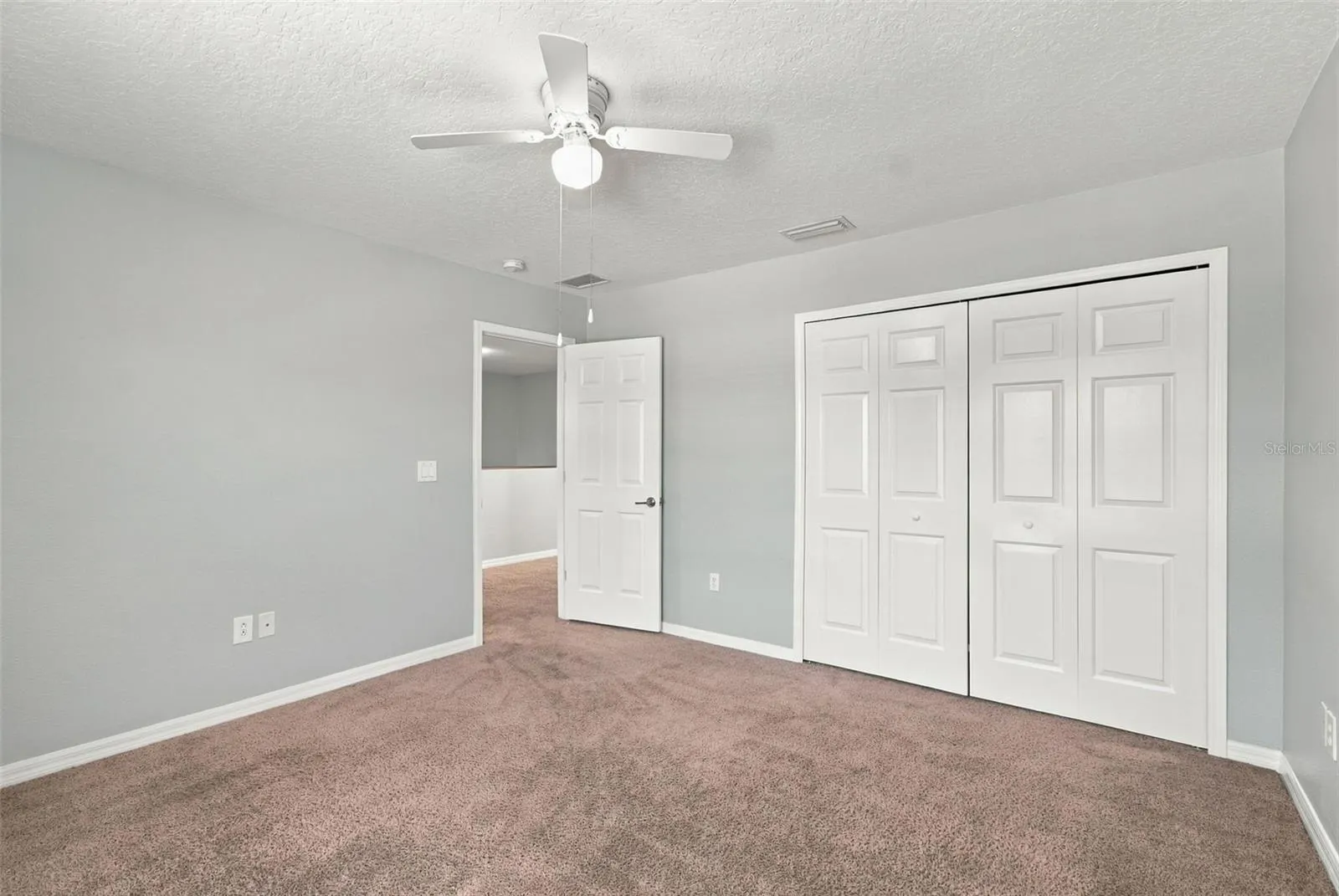 525 POWDER VIEW DR