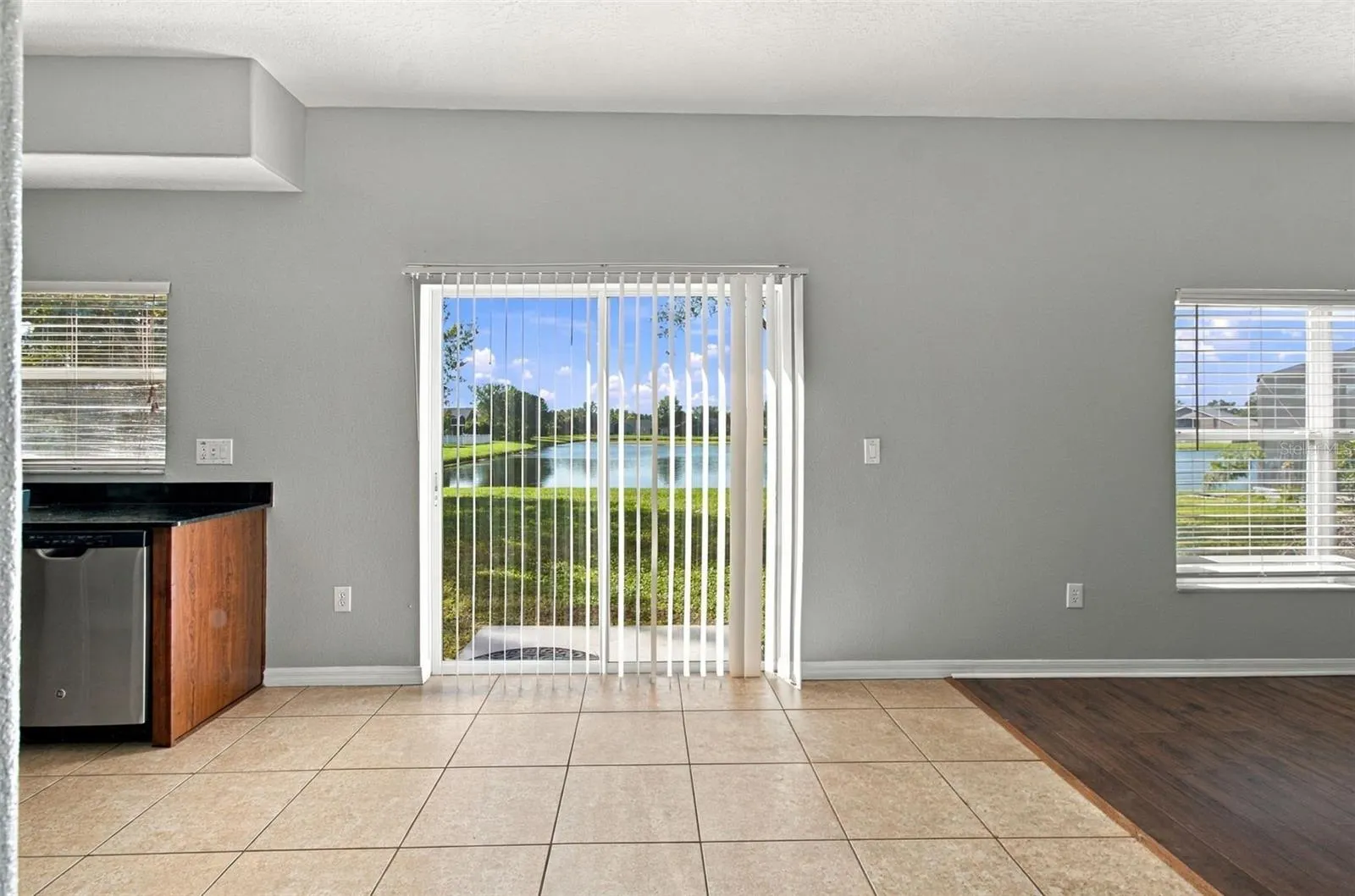 525 POWDER VIEW DR