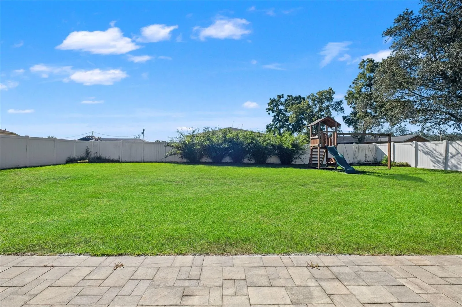 11134 MAYFLOWER RD