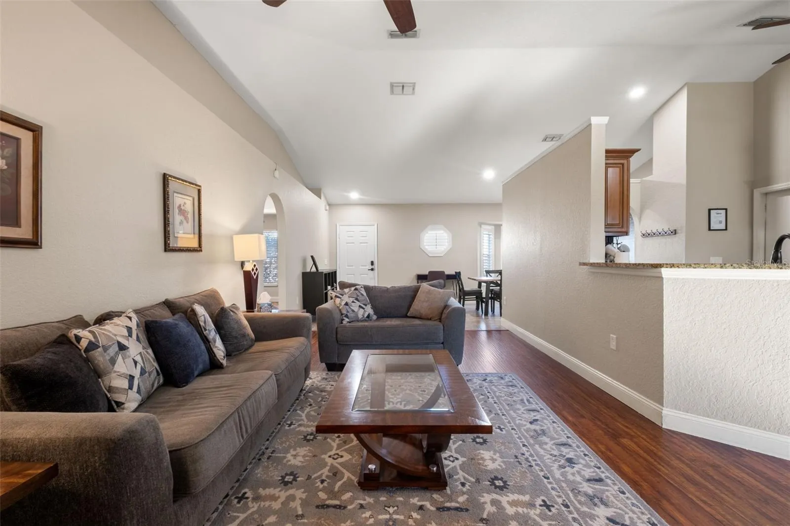 11134 MAYFLOWER RD