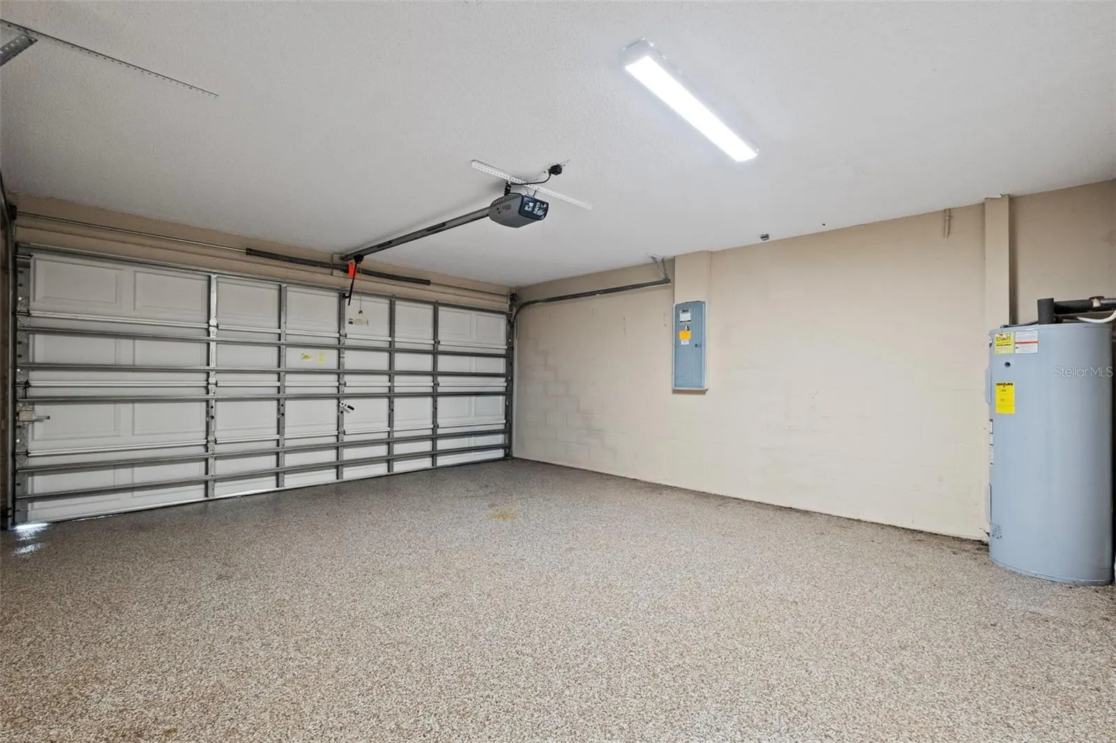 11134 MAYFLOWER RD