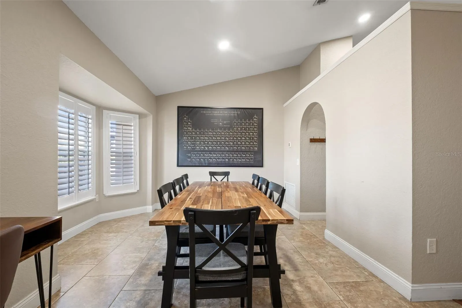 11134 MAYFLOWER RD