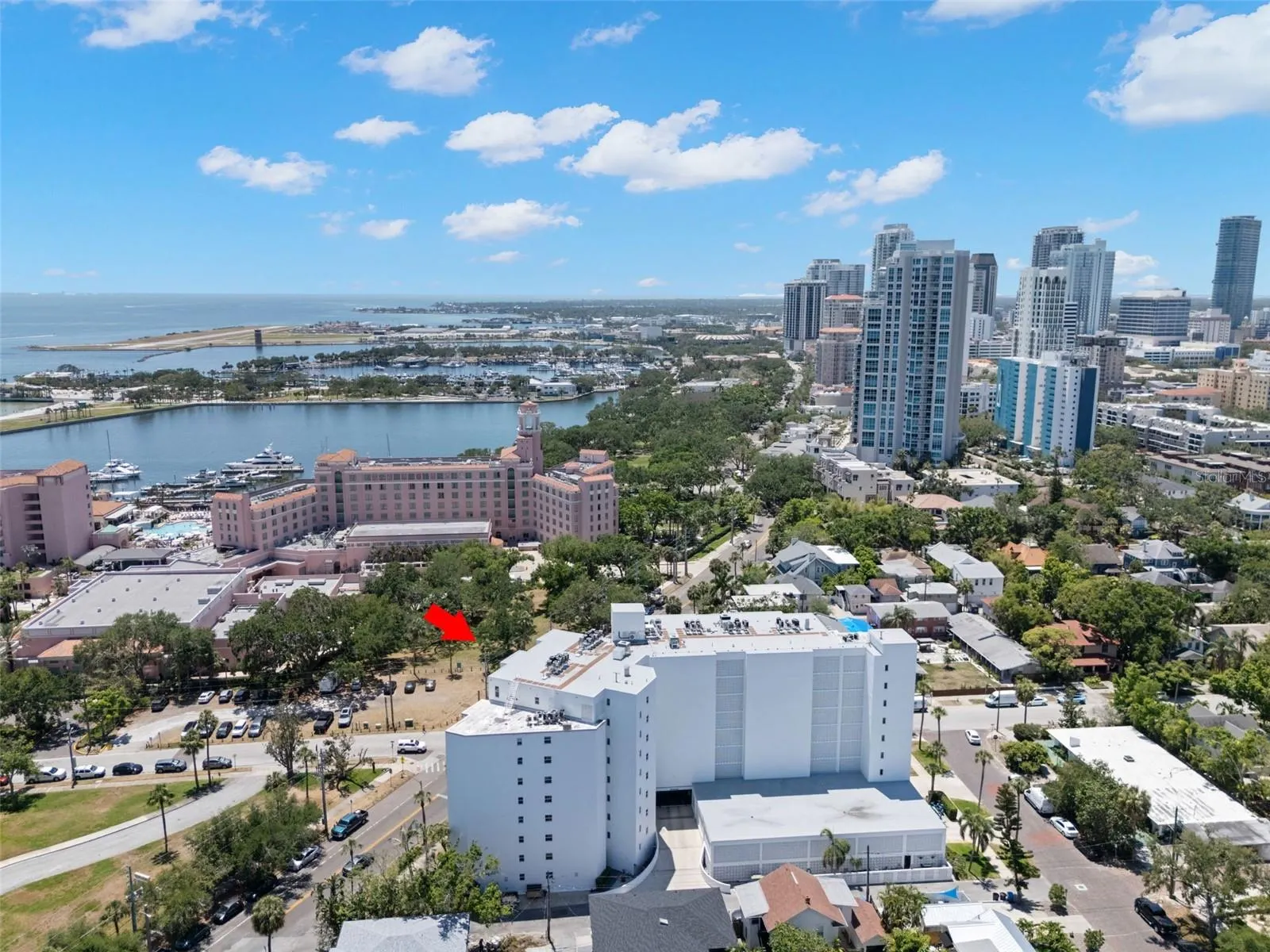 700 BEACH DR NE #803 #803