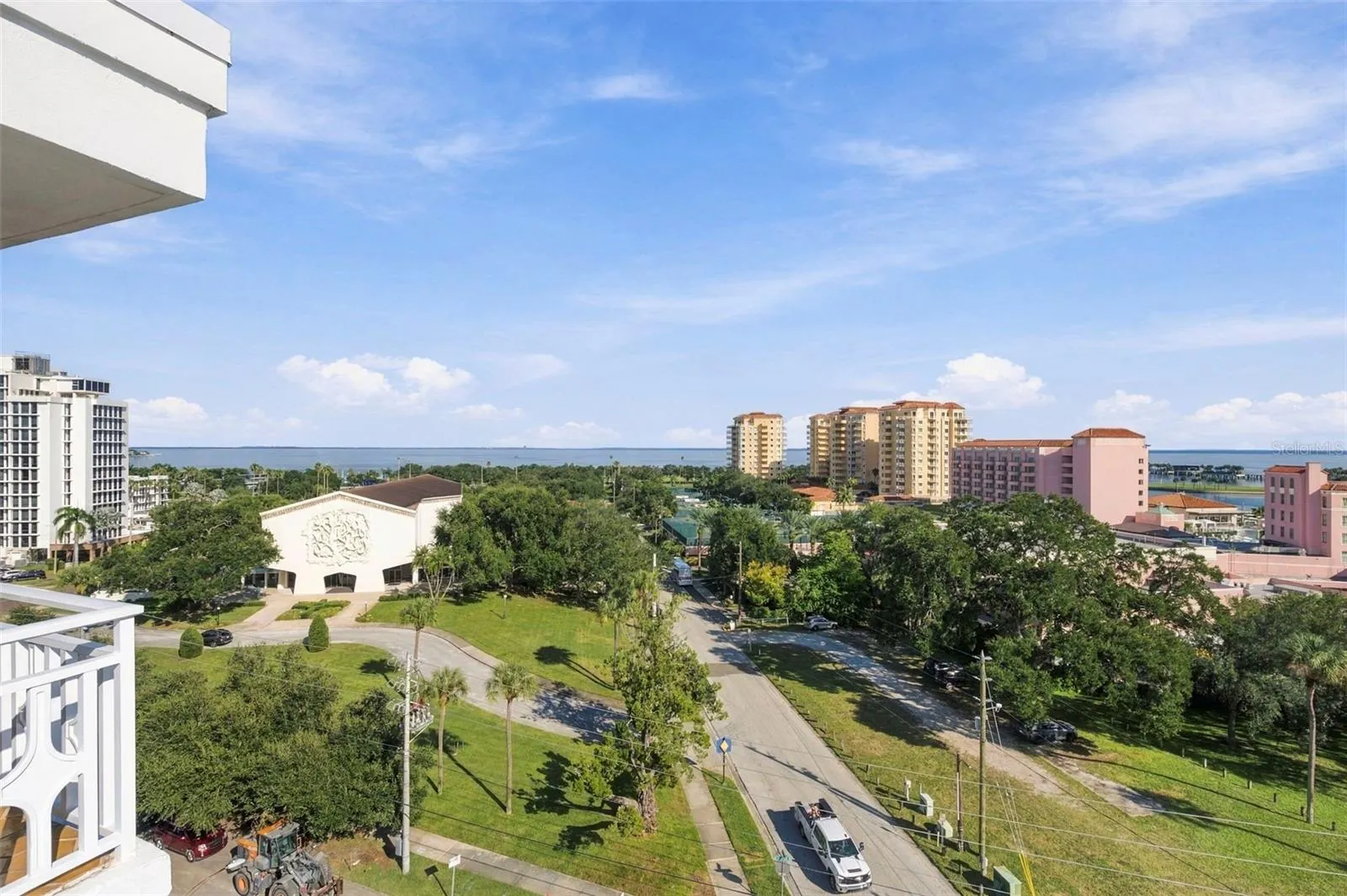 700 BEACH DR NE #803 #803