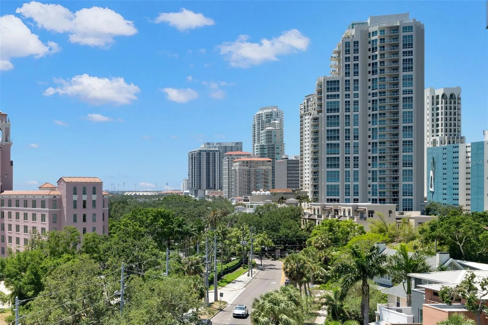 700 BEACH DR NE #803 #803