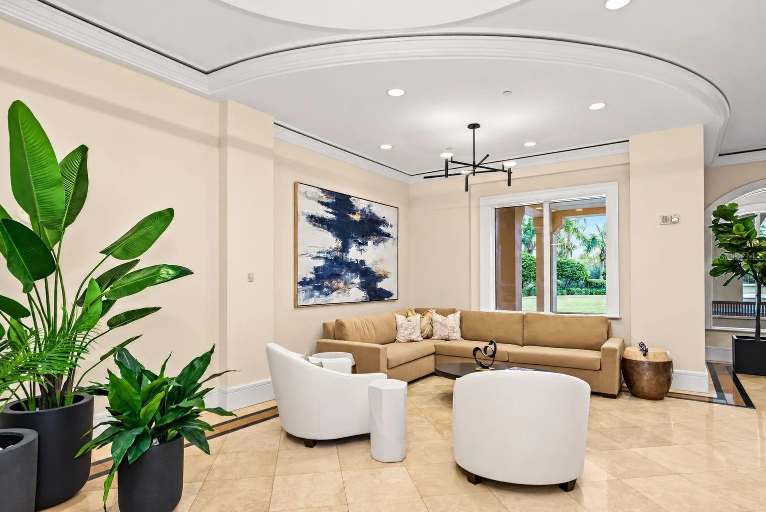 5823 BOWEN DANIEL DR #704 #704