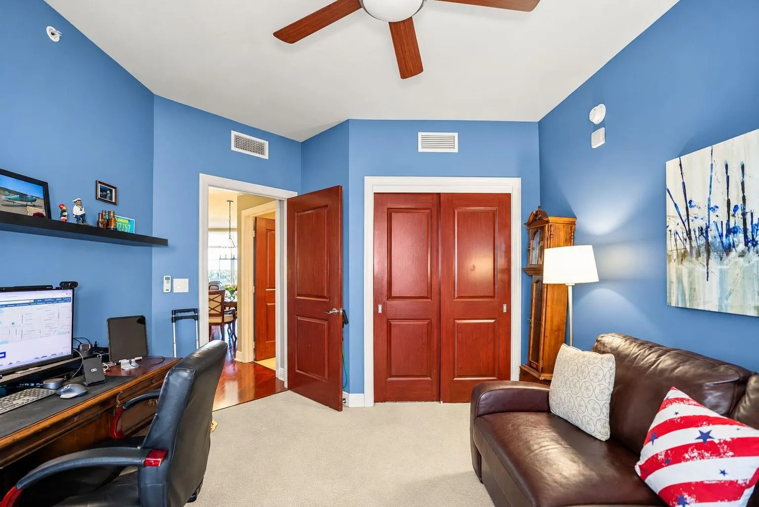 5823 BOWEN DANIEL DR #704 #704