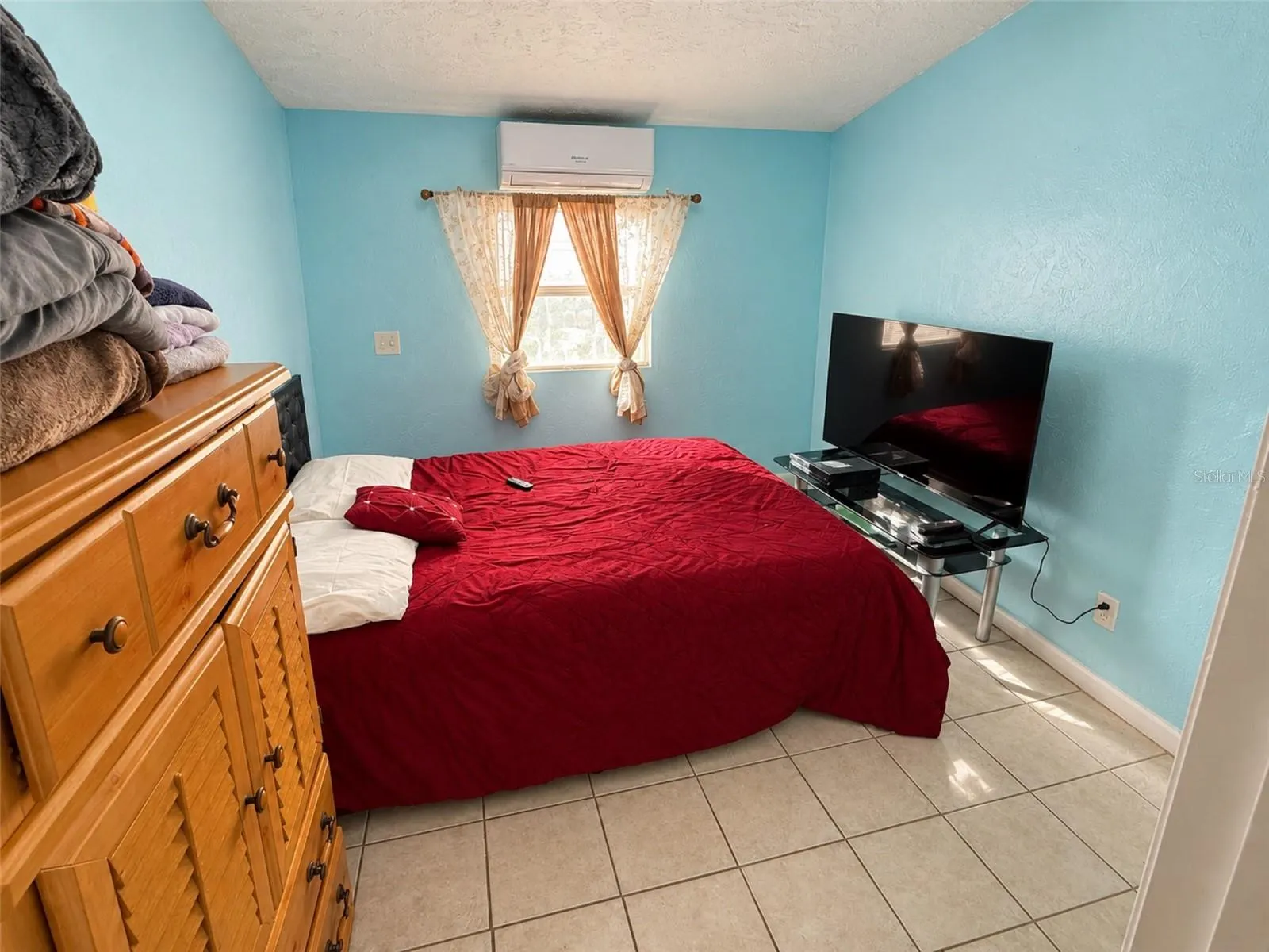 5513 GOLDEN DR