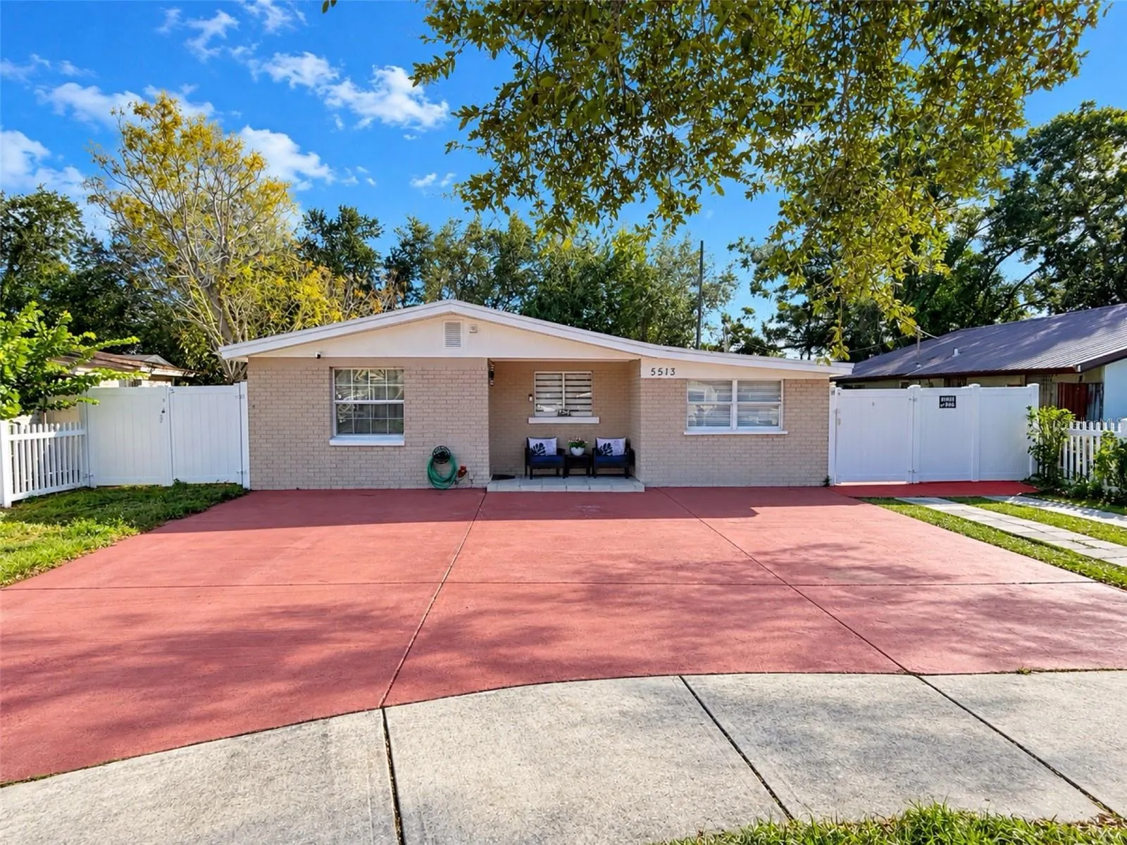 5513 GOLDEN DR