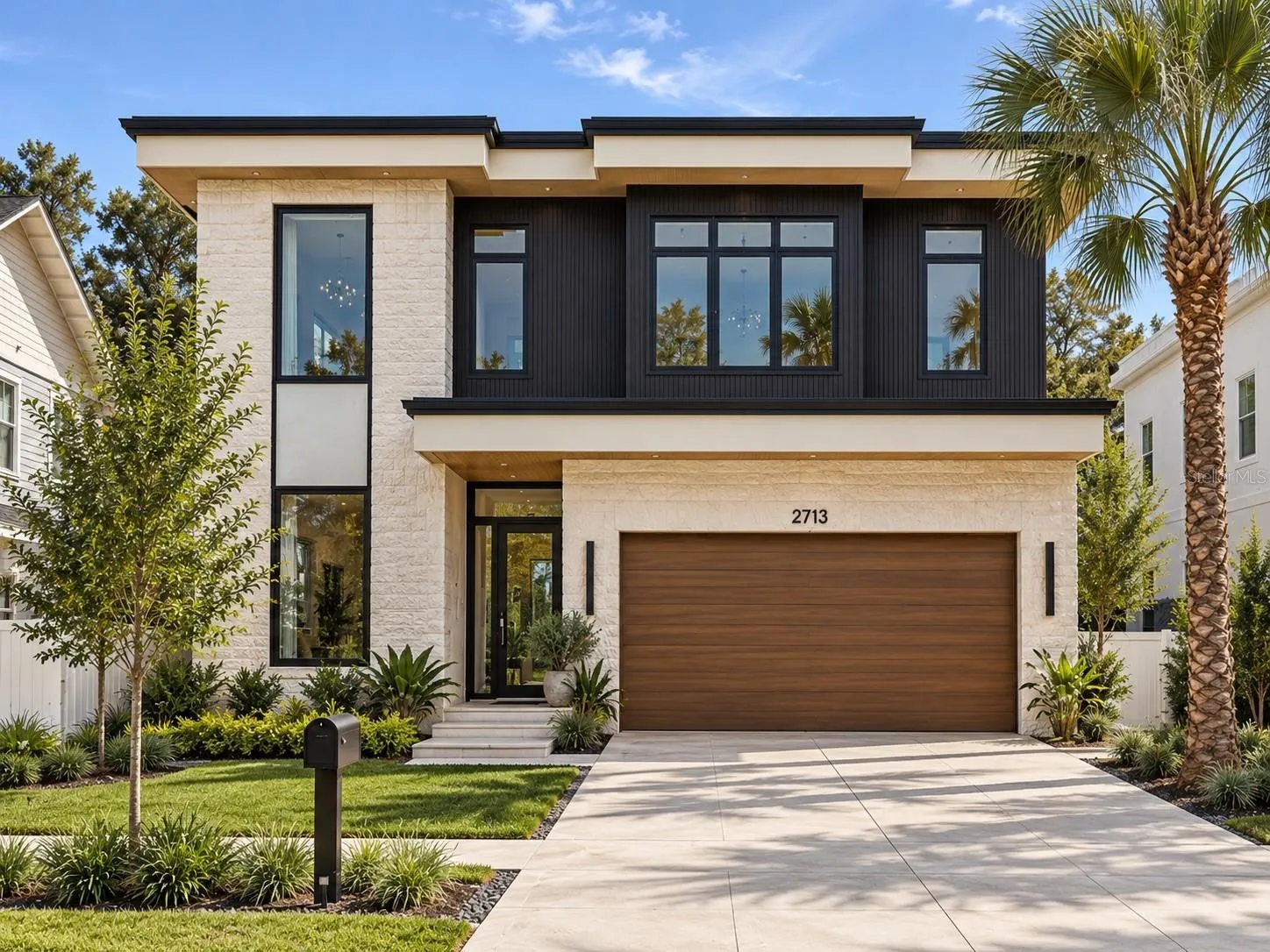 818 W KENTUCKY AVE