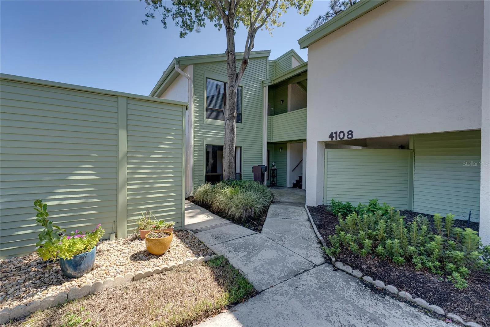 4106 PINELAKE LN #101 #101