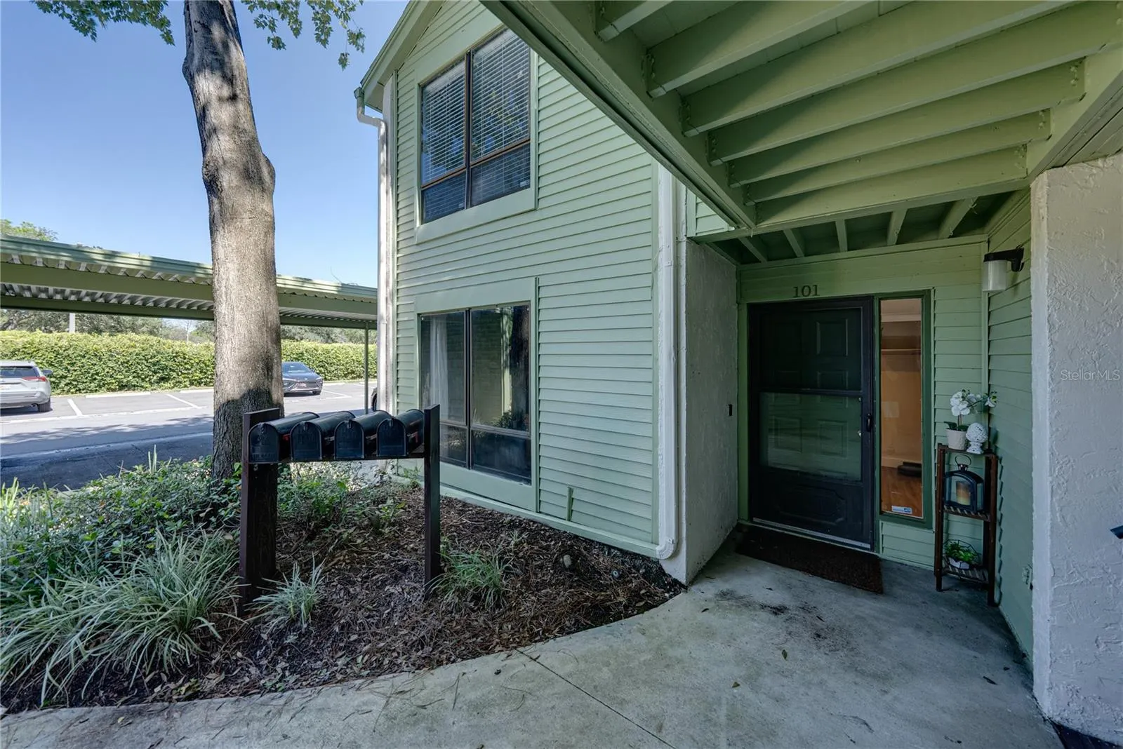 4106 PINELAKE LN #101 #101