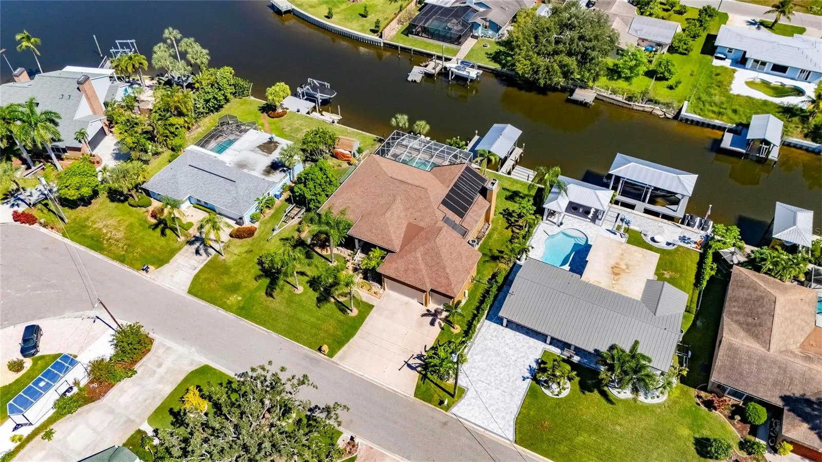 761 KINGSTON CT