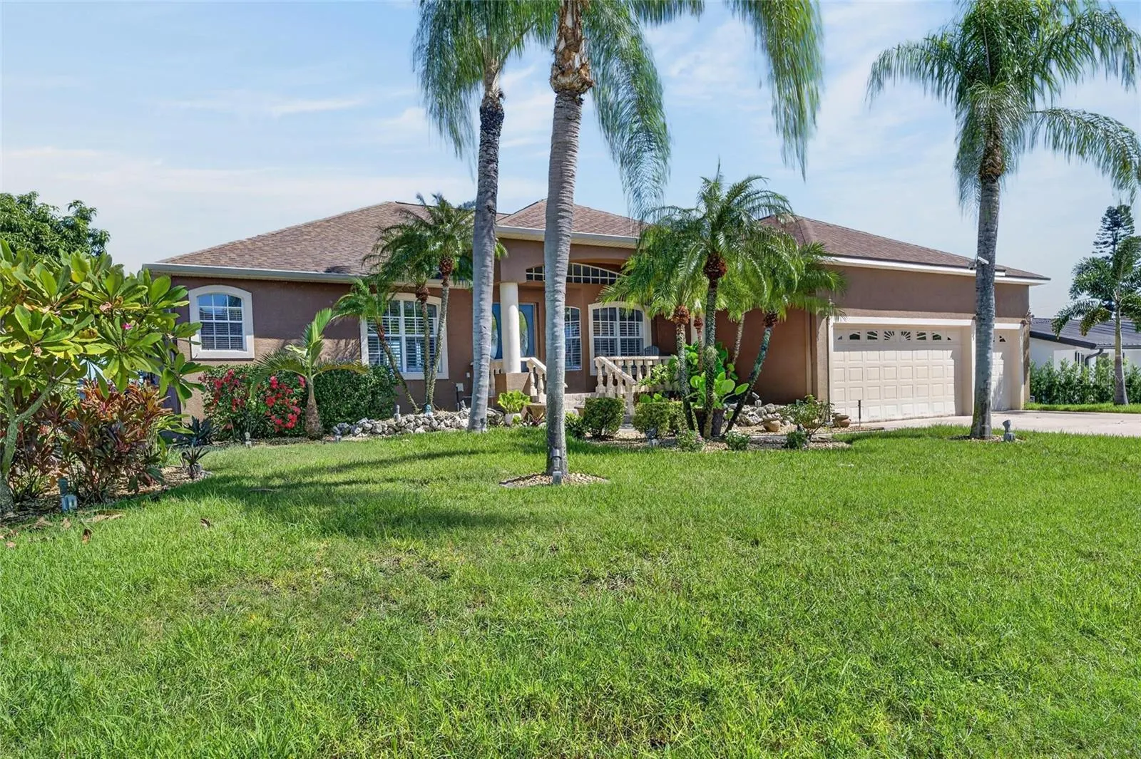 761 KINGSTON CT