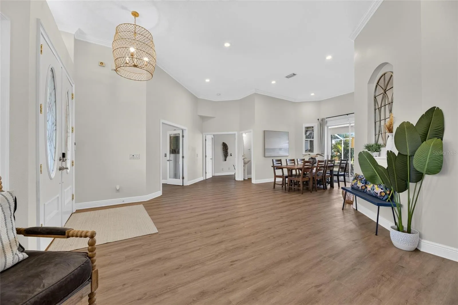 761 KINGSTON CT