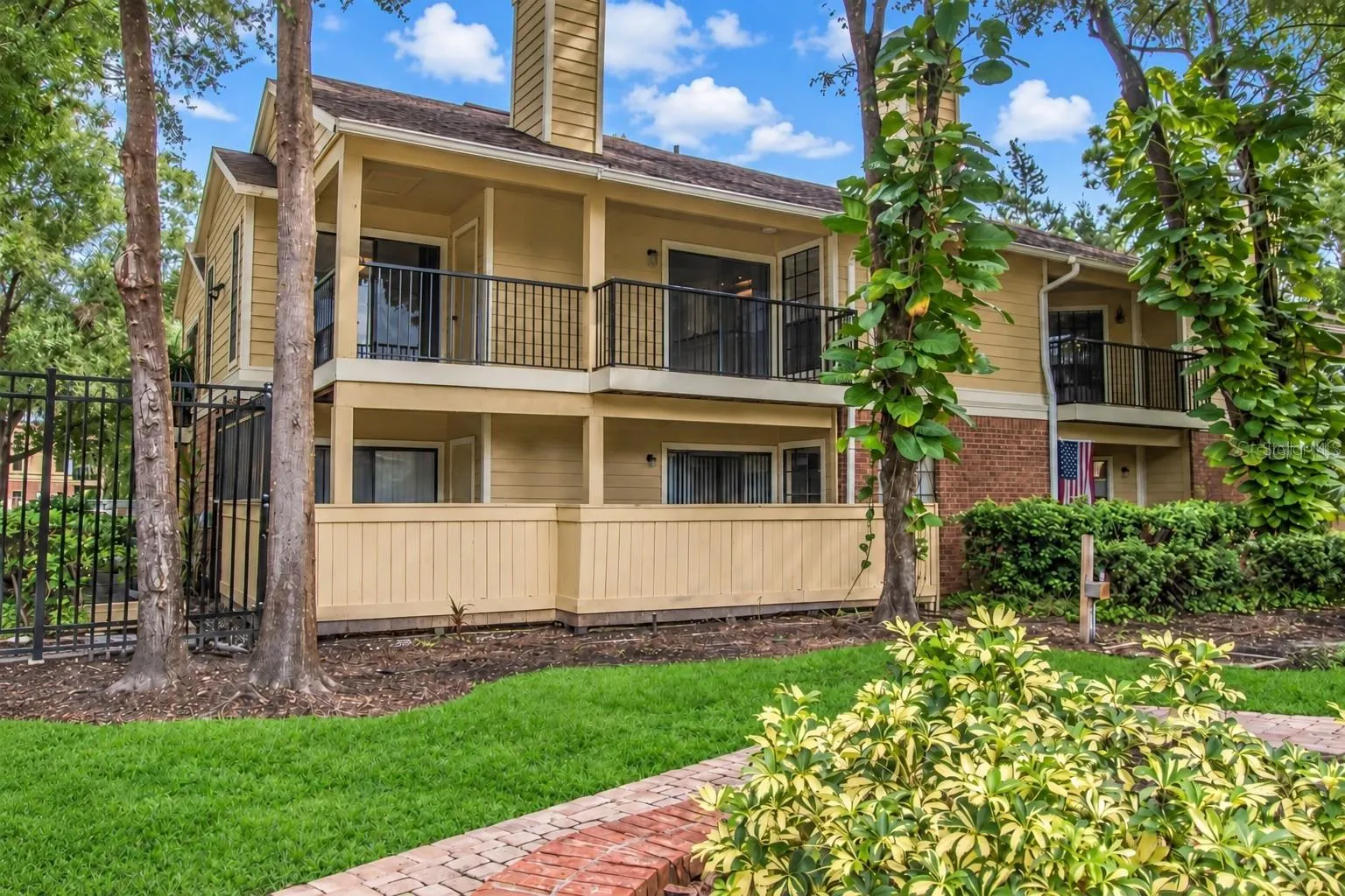 8647 MALLARD RESERVE DR #203 #203