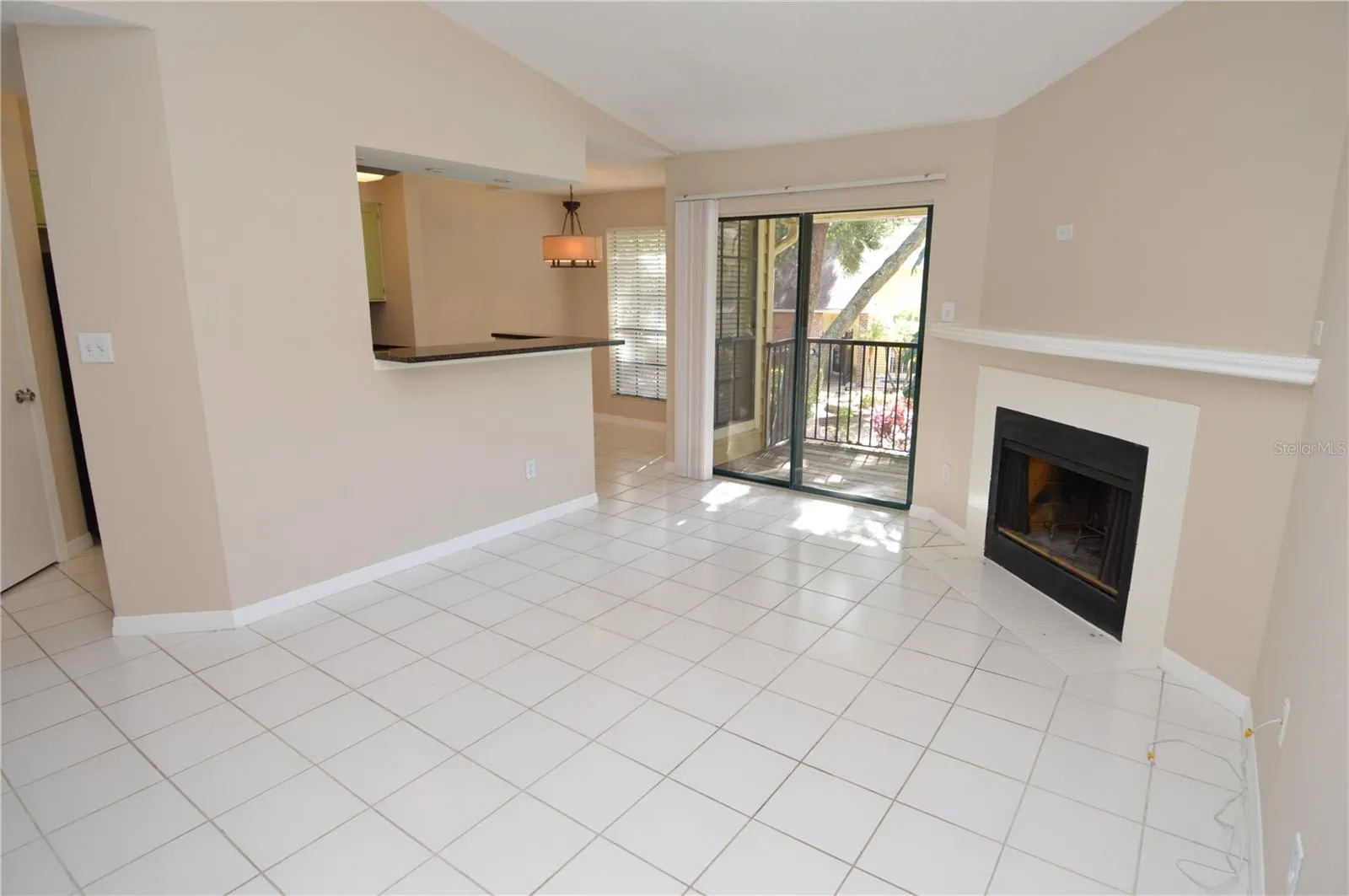 8647 MALLARD RESERVE DR #203 #203