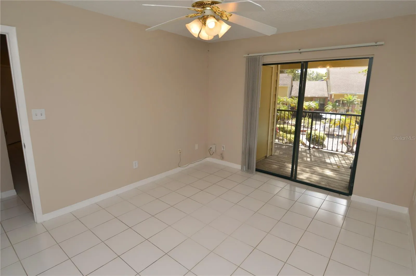 8647 MALLARD RESERVE DR #203 #203